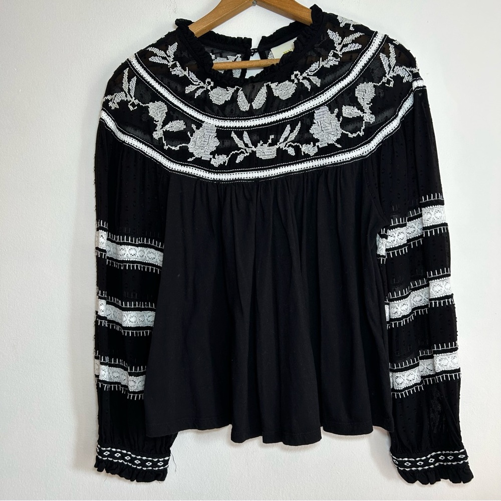 Maeve Anthropologie Women's Bouse Medium Petites Black Winona Lace Puff Sleeve